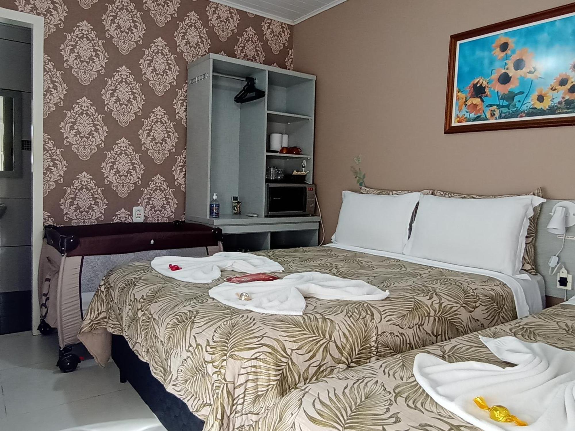 Hospedagem Da Laranjeira Γκραμάντο Εξωτερικό φωτογραφία
