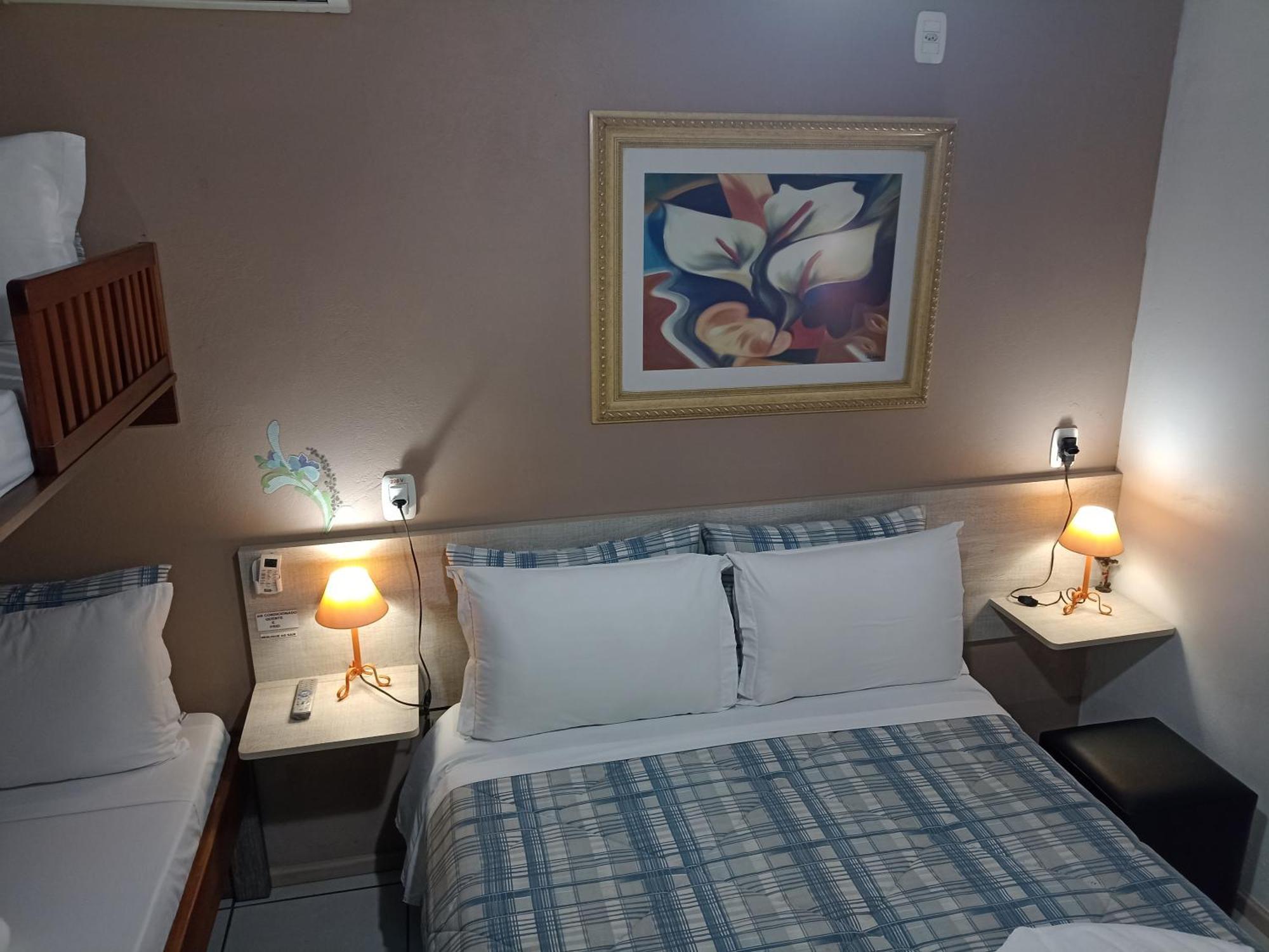 Hospedagem Da Laranjeira Γκραμάντο Εξωτερικό φωτογραφία